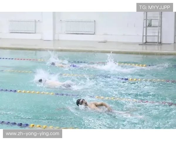 奥运游泳赛场的辉煌时刻与突破极限的传奇故事